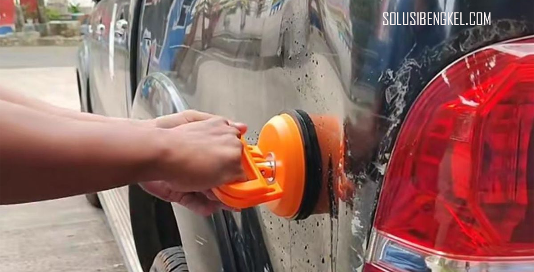 Perbaikan Bodi Mobil Penyok: Kenali Metode Ketok Magic